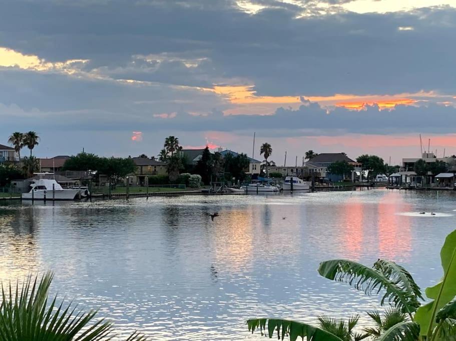 Paradise Lagoon*Bayhouse Fishing*Beach*Dogfriendly Galveston Extérieur photo
